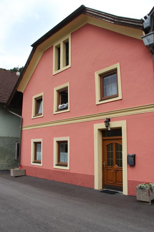 Ferienwohnung Vorstadt กมุนด์ อิน คาร์นเทิน ภายนอก รูปภาพ