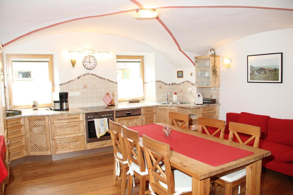 Ferienwohnung Vorstadt กมุนด์ อิน คาร์นเทิน ภายนอก รูปภาพ