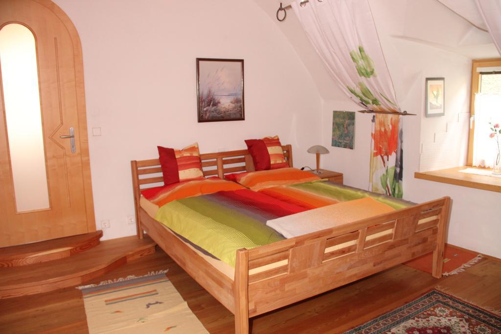 Ferienwohnung Vorstadt กมุนด์ อิน คาร์นเทิน ภายนอก รูปภาพ